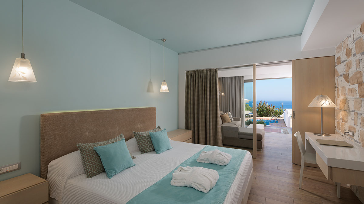 Modern Junior Suite Sea View Private Pool